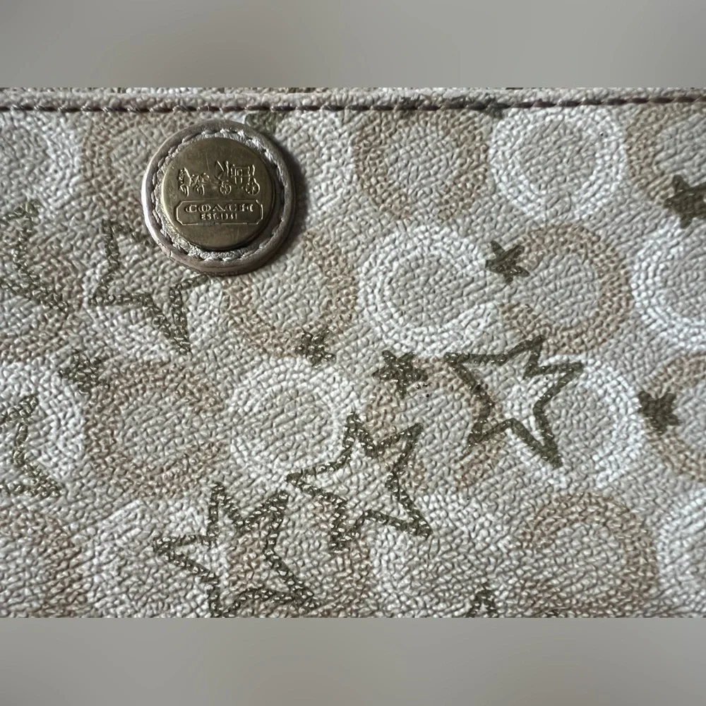 Coach Waverly Snow Queen Signature Coated Canvas Gold Stars Zip Around Wallet - Picture 8 of 16